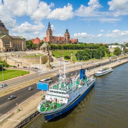 Black Pearl De Luxe Apartments View Kaskada Szczecin Luaran gambar